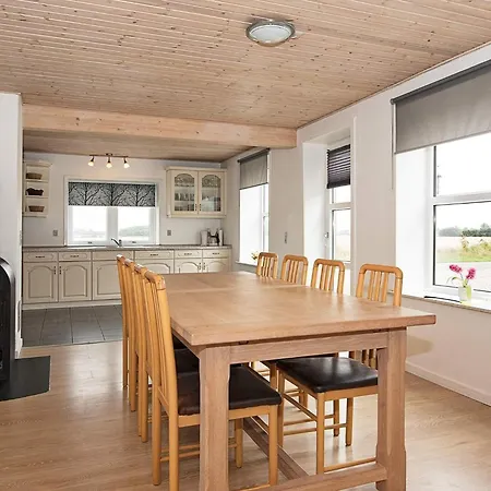 Ferienhaus 12 Person In Bredebro